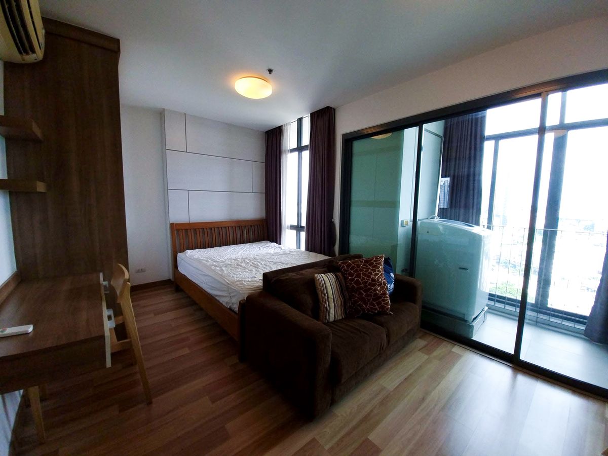 For SaleCondoOnnut, Udomsuk : Ideo Blucove Sukhumvit / Studio (SALE WITH TENANT), Ideo Blucove Sukhumvit / Studio room (SALE WITH TENANT) PANG095