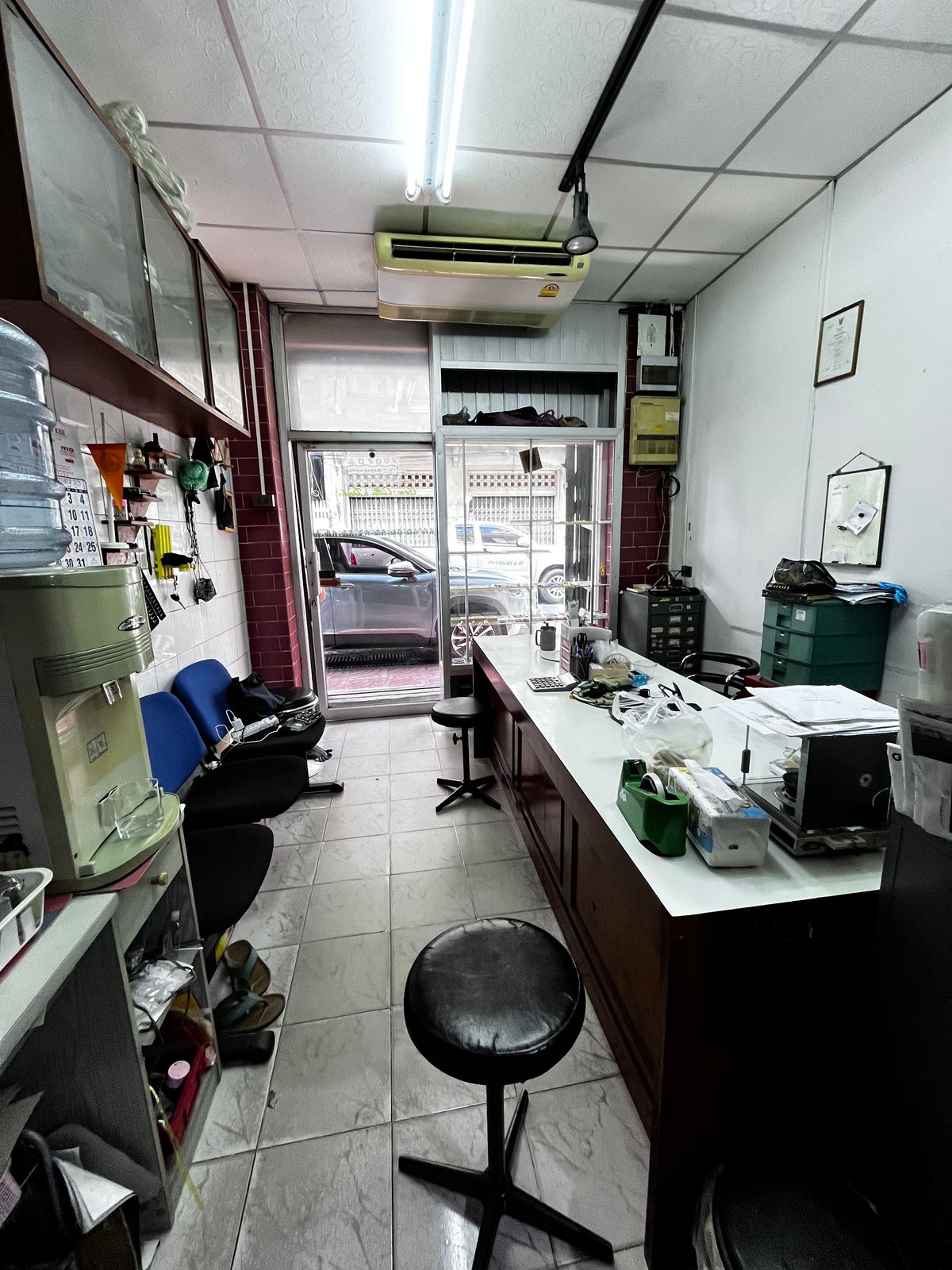 ขายอาคารพาณิชย์เยาวราช บางลำพู : ขาย อาคารพาณิชย์ 6 ตรว 2ชั้นครึ่ง ซอยวานิช ทรงวาด สัมพันธ์วงศ์