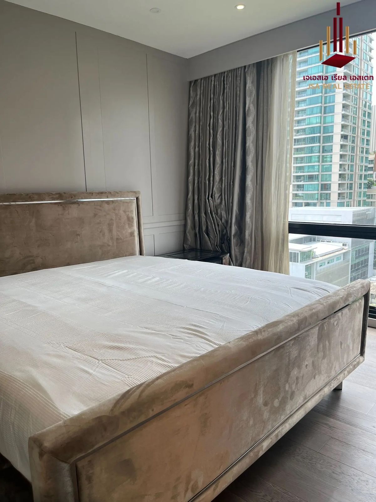 ให้เช่าคอนโดวิทยุ ชิดลม หลังสวน : ✨ For Rent: Somkid Gardens Condo ✨ 💰 Only 80,000 THB/month