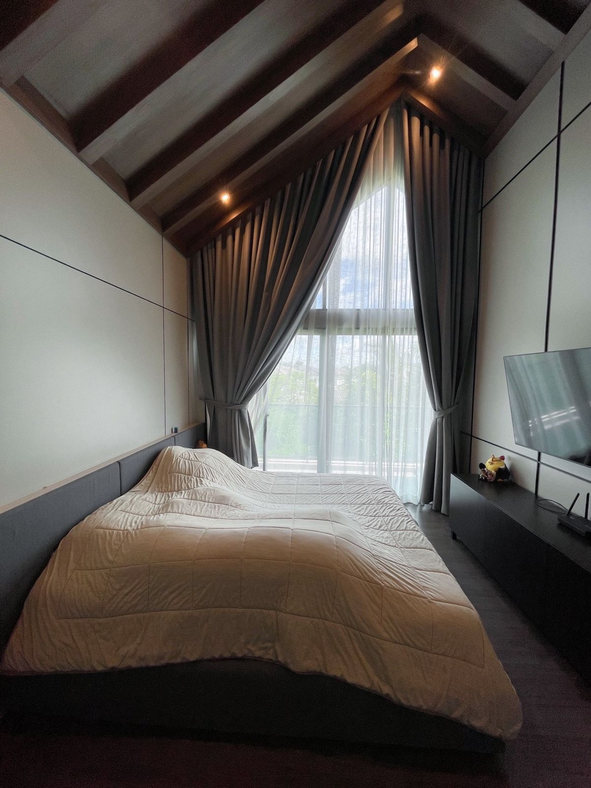 For SaleHouseRama5, Ratchapruek, Bangkruai : For sale/rent Bangkok Boulevard Rama 5 (Bangkok Boulevard Rama 5), ​​corner house, area over 121 square wah, usable area 319 square meters.