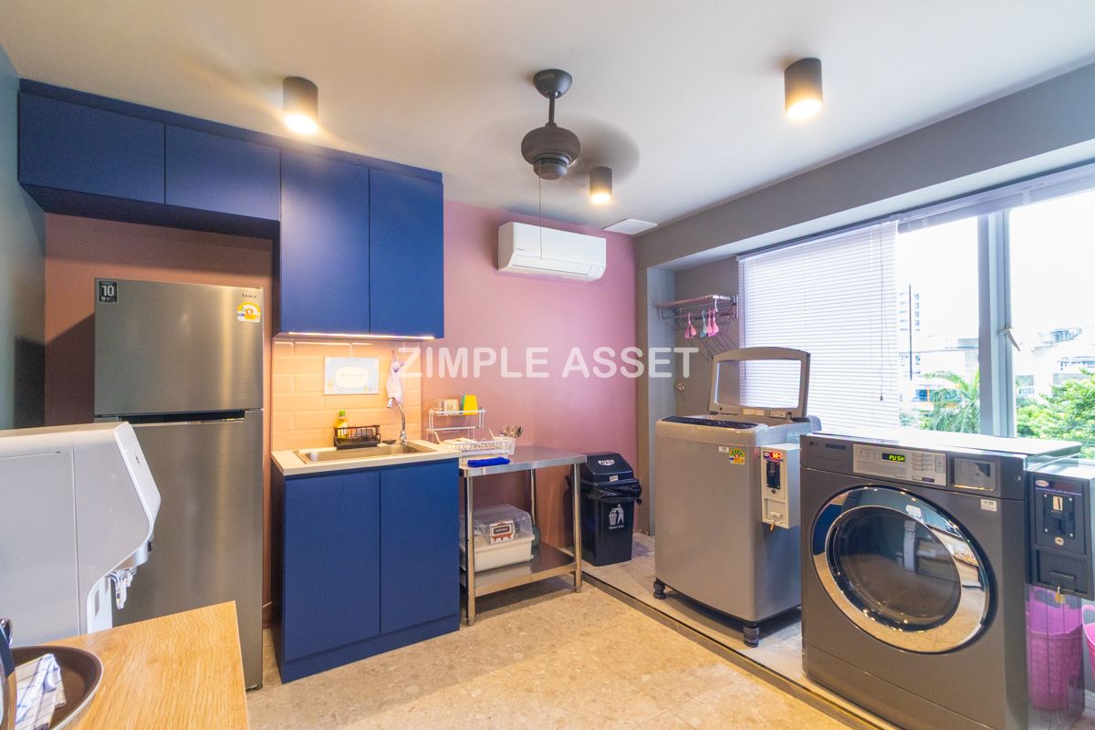 For RentLadprao, Central Ladprao : Line ID: @zimple_asset  Newly hotel for only Ladies! 1, near MRT Lat Phrao, beautifully decorated, safe, and convenient to transportation.