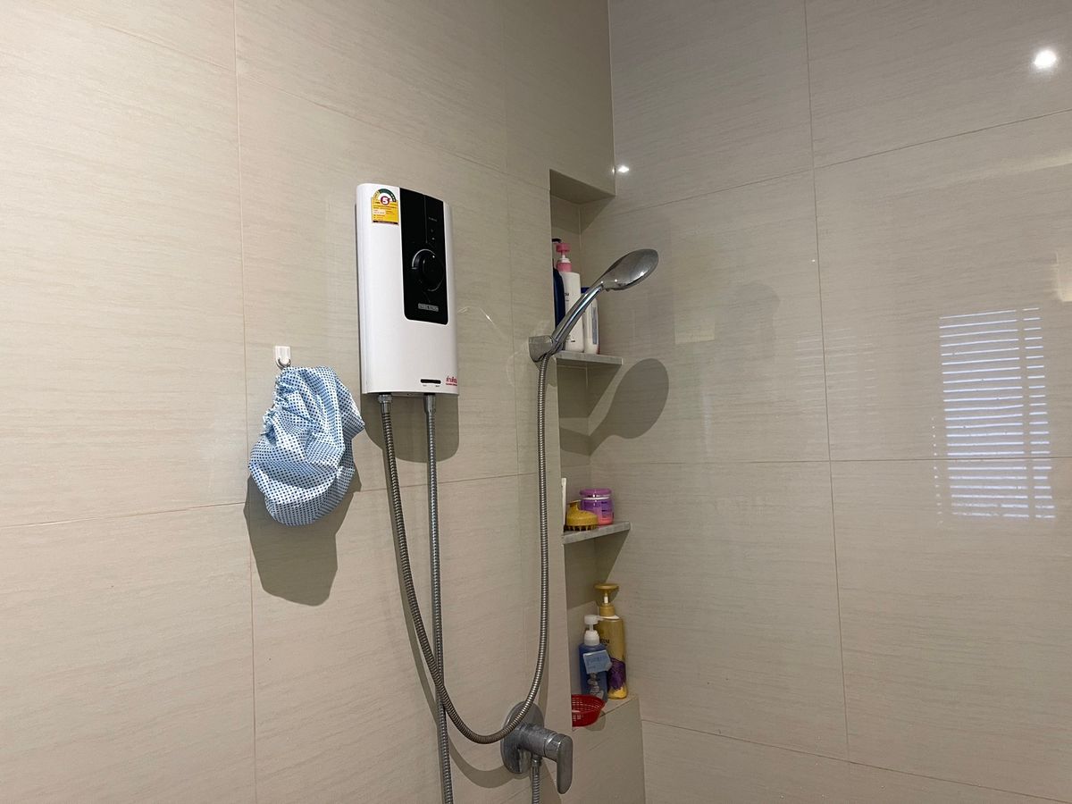 For SaleHouseRama5, Ratchapruek, Bangkruai : For sale/rent Bangkok Boulevard Rama 5 (Bangkok Boulevard Rama 5), ​​corner house, area over 121 square wah, usable area 319 square meters.