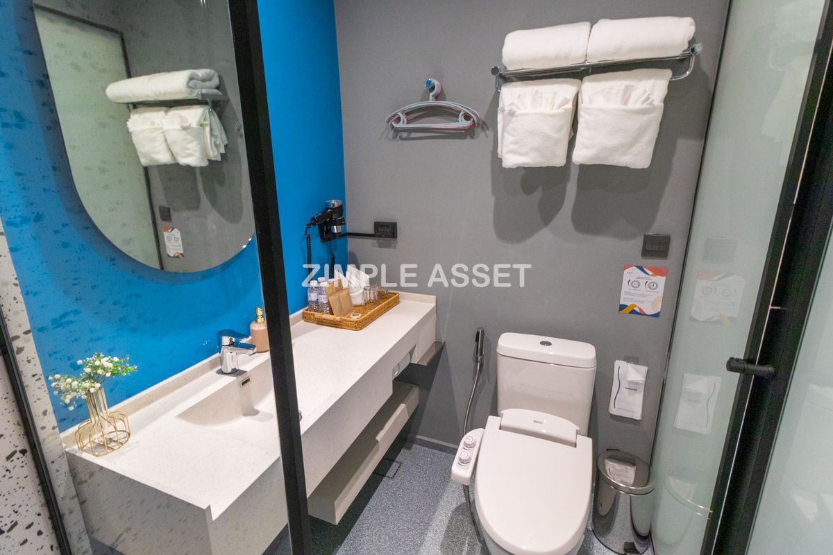 For RentLadprao, Central Ladprao : Line ID: @zimple_asset  Newly hotel for only Ladies! 1, near MRT Lat Phrao, beautifully decorated, safe, and convenient to transportation.