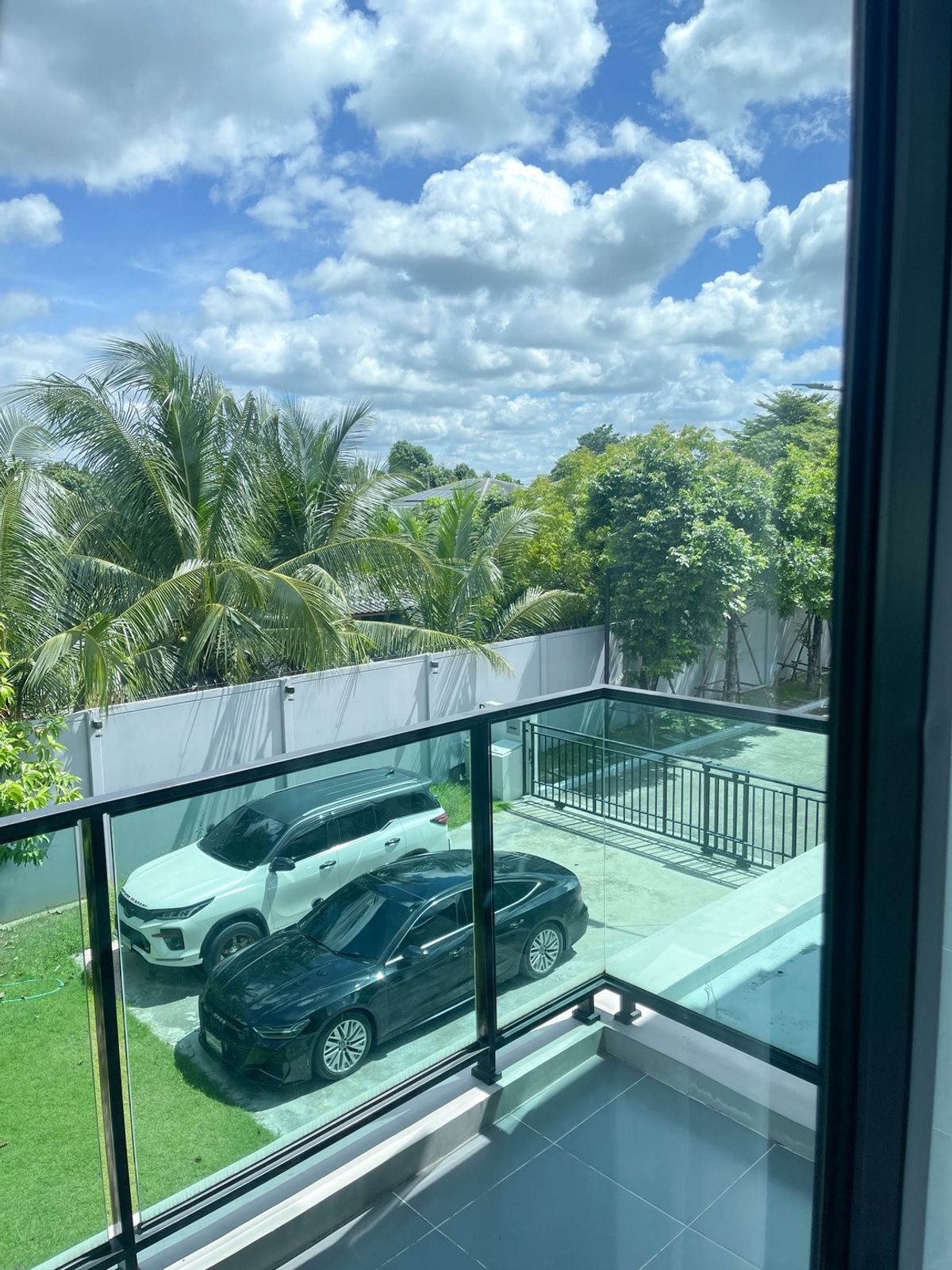 For SaleHouseRama5, Ratchapruek, Bangkruai : For sale/rent Bangkok Boulevard Rama 5 (Bangkok Boulevard Rama 5), ​​corner house, area over 121 square wah, usable area 319 square meters.