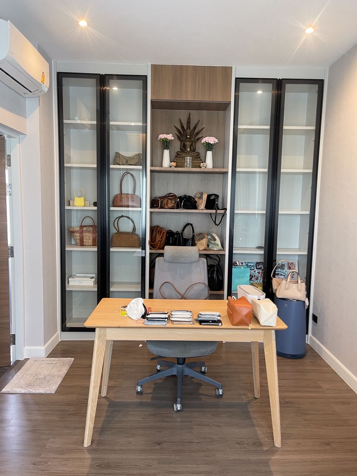 For SaleHouseRama5, Ratchapruek, Bangkruai : For sale/rent Bangkok Boulevard Rama 5 (Bangkok Boulevard Rama 5), ​​corner house, area over 121 square wah, usable area 319 square meters.