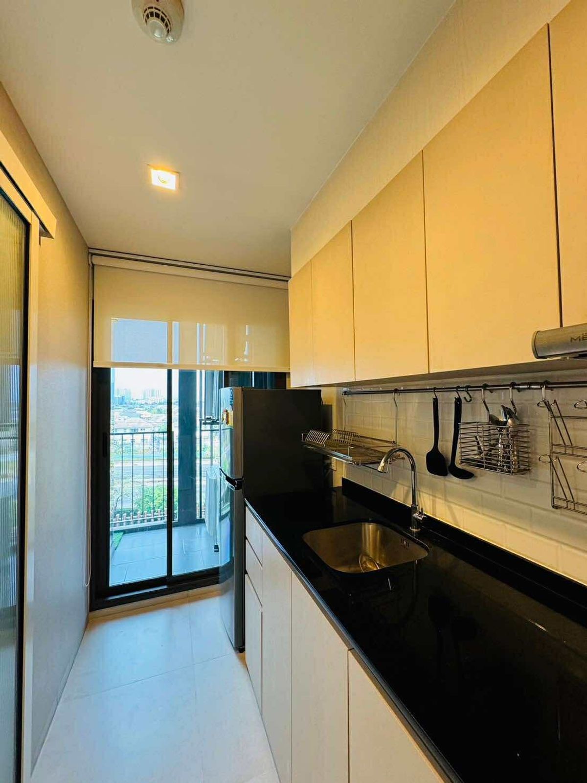 For SaleCondoNawamin, Ramindra : Urgent sale! Condo “Chambers Cher Ratchada-Ramintra“ Beautiful room, ready to move in, fully furnished, great value, Building A, 6th floor • Usable area 55.98 sq m. • 2 bedrooms | 2 bathrooms | 1 kitchen