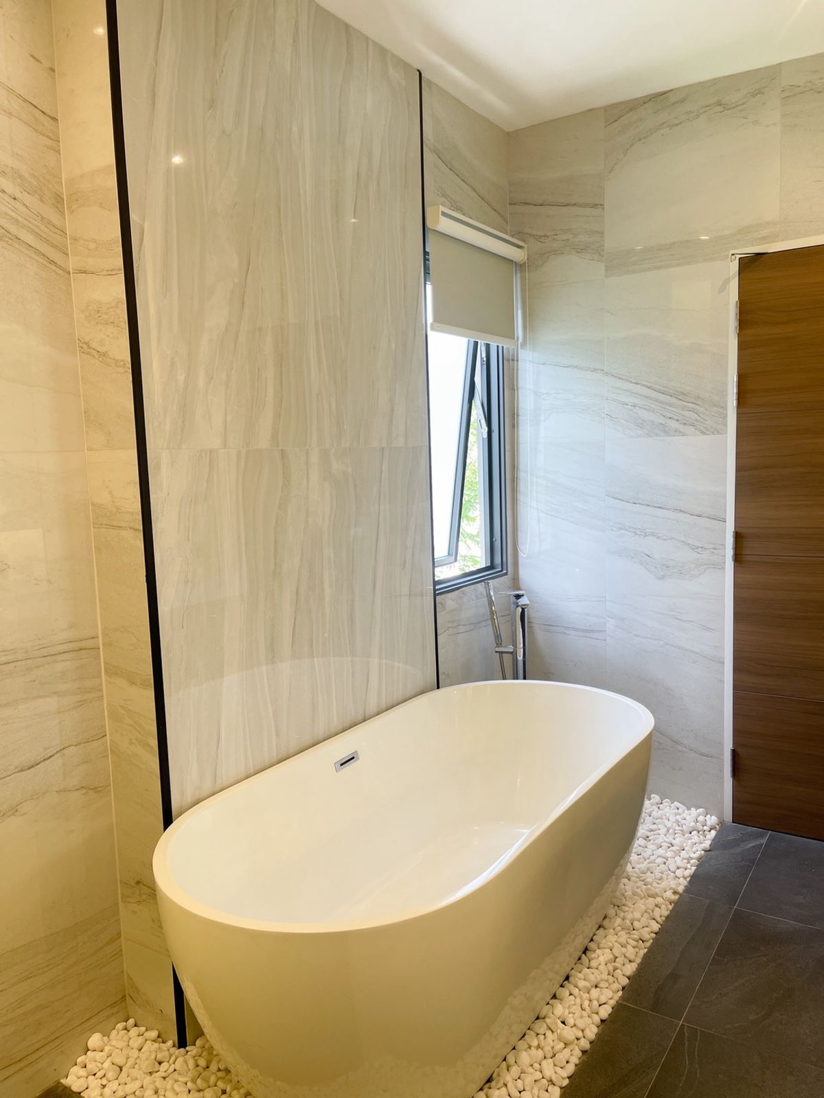 For SaleHouseRama5, Ratchapruek, Bangkruai : For sale/rent Bangkok Boulevard Rama 5 (Bangkok Boulevard Rama 5), ​​corner house, area over 121 square wah, usable area 319 square meters.