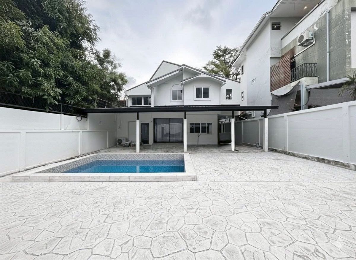 For RentHouseRatchadapisek, Huaikwang, Suttisan : LTH13336 – House for Rent | Suthisan | 500 sqm | 5 Beds 4 Baths | 180K/Month | Near MRT Suthisan | House for rent Suthisan