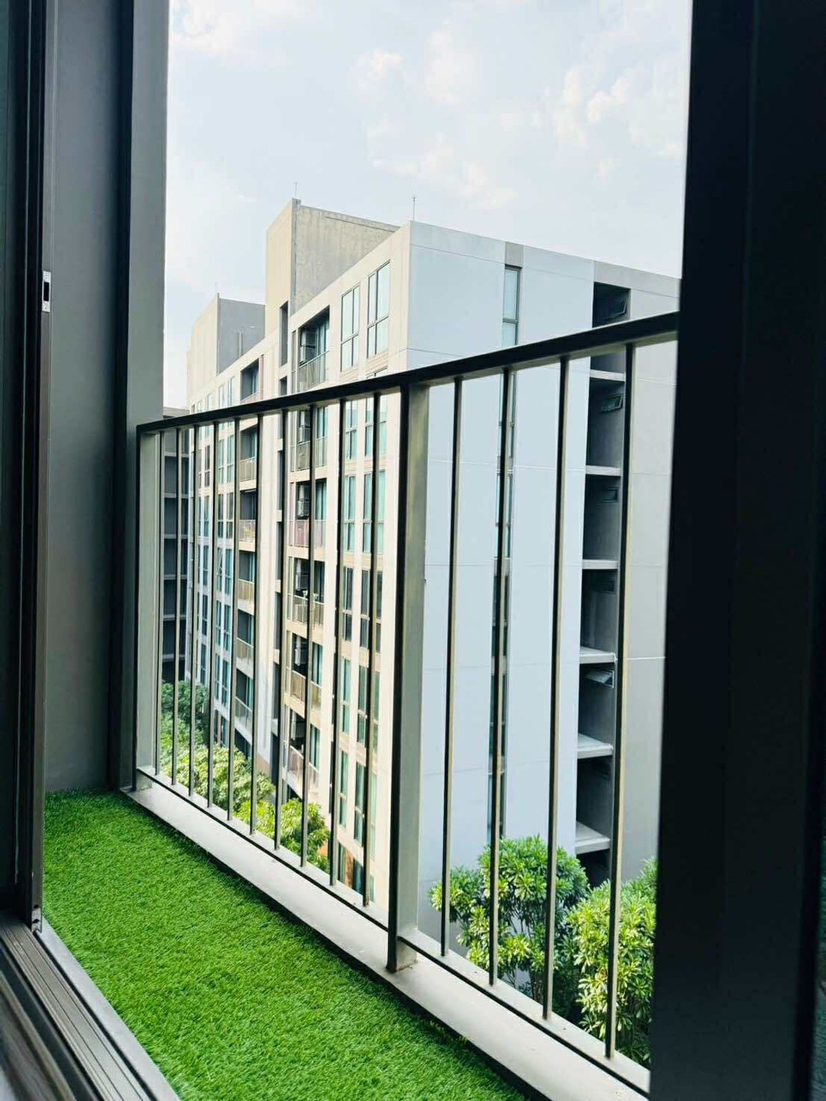 For SaleCondoNawamin, Ramindra : Urgent sale! Condo “Chambers Cher Ratchada-Ramintra“ Beautiful room, ready to move in, fully furnished, great value, Building A, 6th floor • Usable area 55.98 sq m. • 2 bedrooms | 2 bathrooms | 1 kitchen