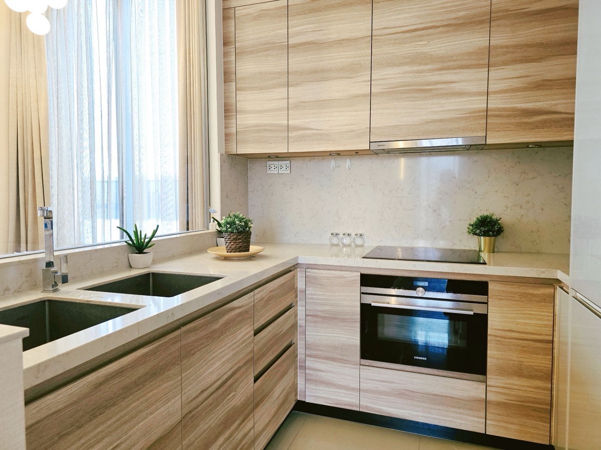 ให้เช่าคอนโดสุขุมวิท อโศก ทองหล่อ : ห้องใหม่มาเเล้ว เช่า The Esse Asoke