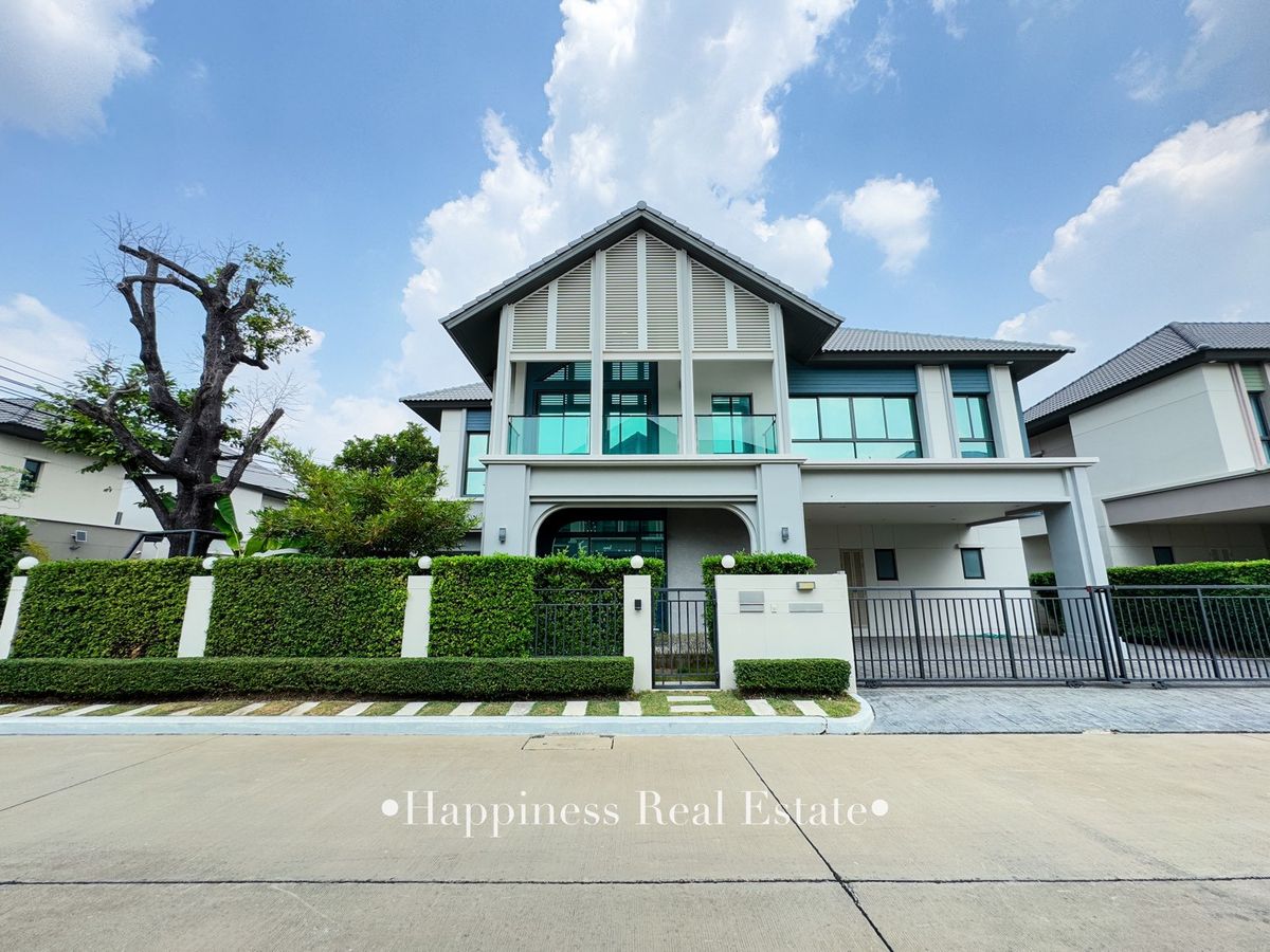 ขายบ้านรัตนาธิเบศร์ สนามบินน้ำ พระนั่งเกล้า : สวย ตกแต่งสไตล์ Modern Luxury มีพื้นที่สวนข้างบ้าน 