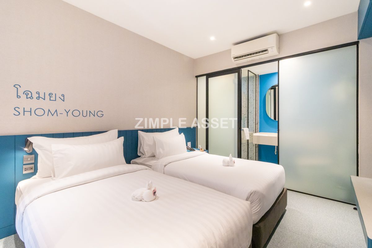 For RentLadprao, Central Ladprao : Line ID: @zimple_asset  Newly hotel for only Ladies! 1, near MRT Lat Phrao, beautifully decorated, safe, and convenient to transportation.