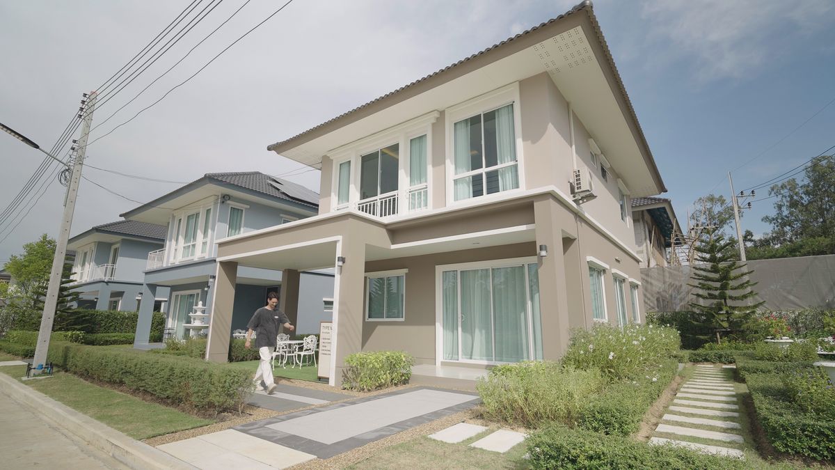 ขายบ้านฉะเชิงเทรา : เสนา วิลเลจ บางปะกง-บ้านโพธิ์ บ้านเดี่ยวโซนสวยหน้าสวน ราคาพิเศษ 3.6 ล้าน
