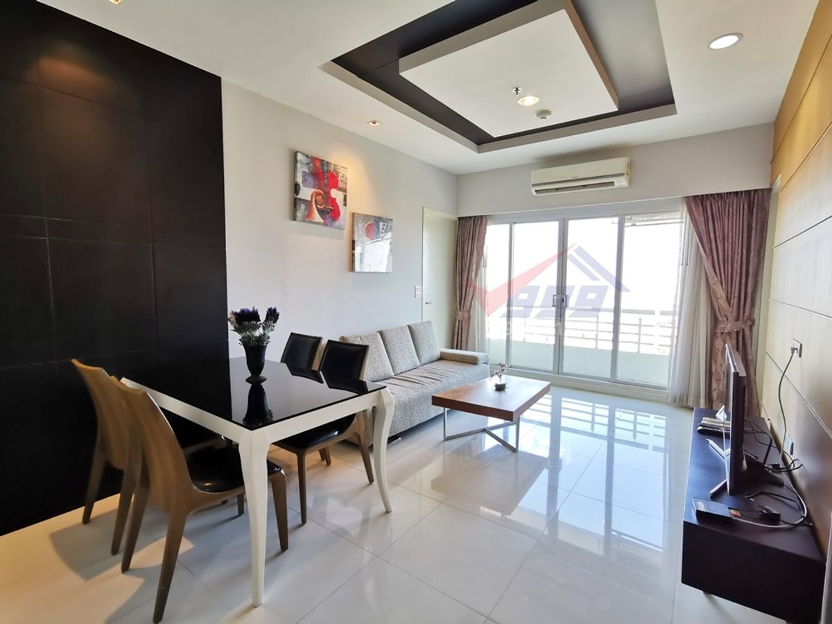 For RentCondoPattanakan, Srinakarin : Condo for rent, The Four Wings Residence, 2 bedrooms, corner room.