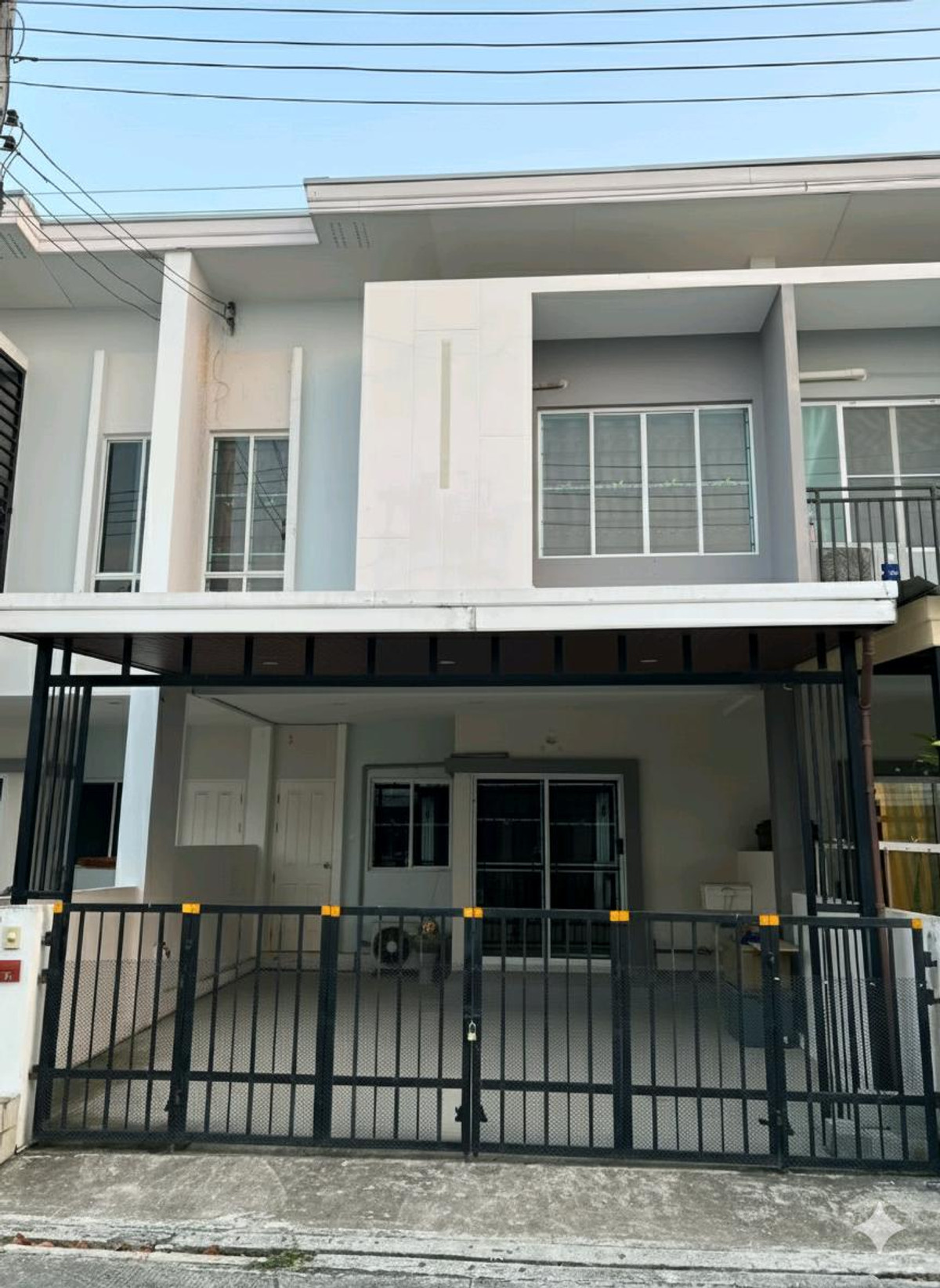 For SaleTownhomeHuahin, Prachuap Khiri Khan, Pran Buri : For sale cheap ✅💥 Townhome, 2-story townhouse, La Valle Town 2, Hua Hin, Pranburi, near Hua Hin Beach.