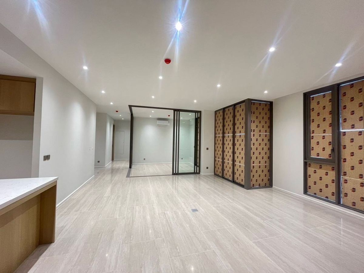 ขายคอนโดสาทร นราธิวาส : Adler ( Chan Rd.) for sale 