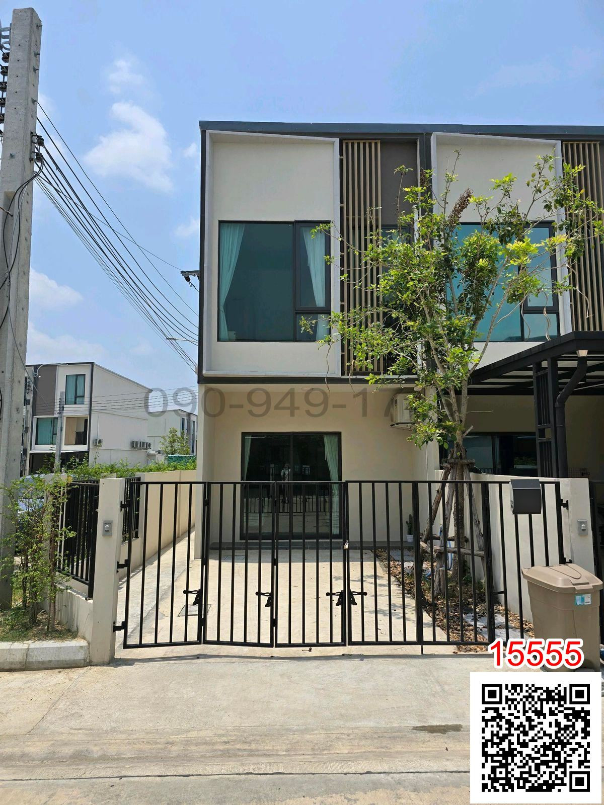 For RentTownhomeBangna, Bearing, Lasalle : For rent, 2-story townhouse, corner house, Attitude Kraf Village, Bangna Km. 5, near Mega Bangna Department Store.