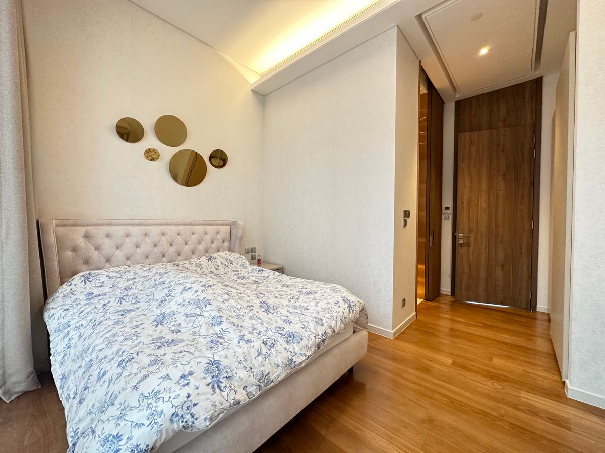 ขายคอนโดวิทยุ ชิดลม หลังสวน : ขายคอนโดหรู 3 ห้องนอน วิวสวนลุมสุดตระการตา ที่ สินธร ลุมพินี