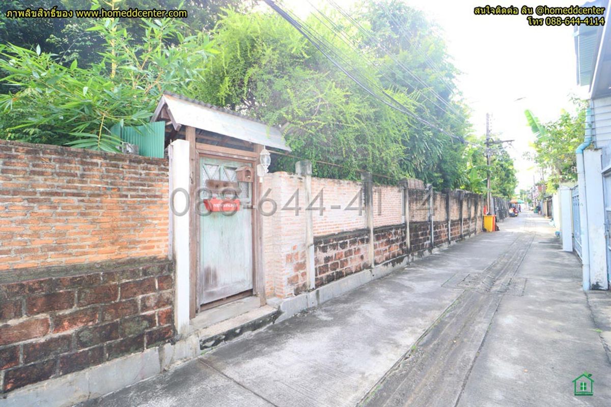 For SaleLandRama 8, Samsen, Ratchawat : Empty land for sale, 217.2 sq m, in the heart of “Dusit“, Soi Ruamchit 3, Phichai Road, brown layout, Y.8-6.