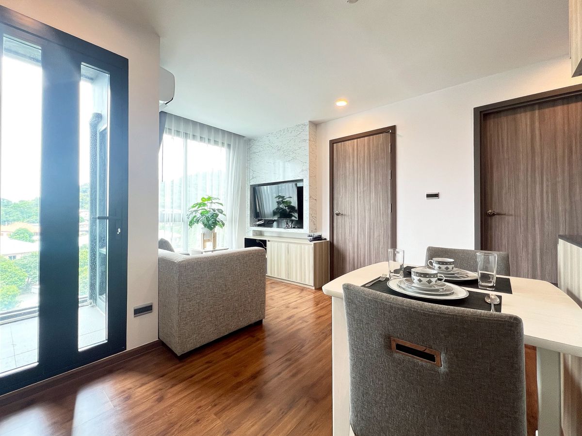 ขายคอนโดศรีราชา แหลมฉบัง บ้านบึง : Stasia Residence Sriracha 1 ห้องนอน วิวภูเขา