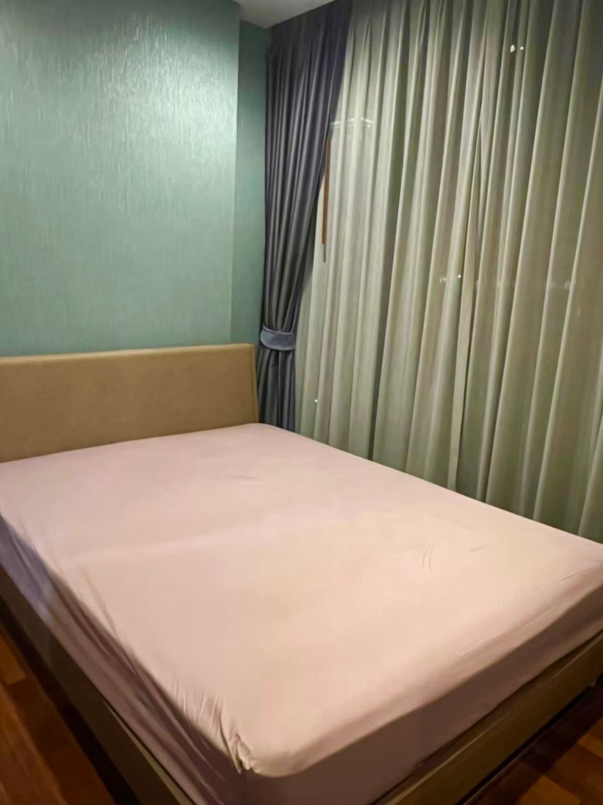 ให้เช่าคอนโดราชเทวี พญาไท : Wish Signature Midtown Siam 1【𝐑𝐄𝐍𝐓】🔥พื้นไม้และเฟอร์นิเจอร์โทนธรรมชาติ ที่ทำให้ทุกเช้ารู้สึกผ่อนคลายและสงบแบบมีสไตล์🔥  ติดต่อไลน์ไอดี: @hacondo