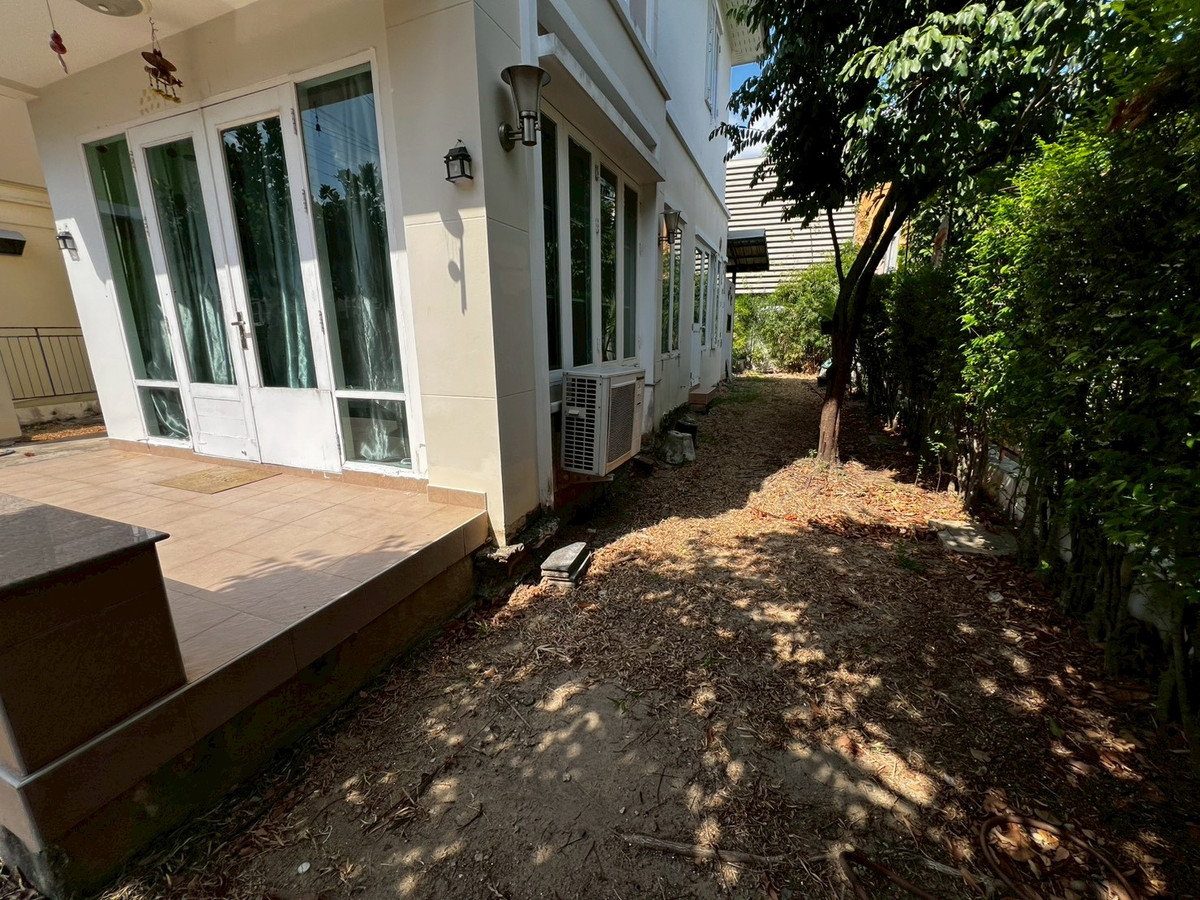 ให้เช่าบ้านพระราม 5 ราชพฤกษ์ บางกรวย : บ้านเดี่ยว พื้นที่เยอะ ครัวใหญ่มาก จดบริษัทได้ เลี้ยงสัตว์ได้ อยู่หลัง เซ็นทรัล เวสต์วิลล์ 4 ห้องนอน 3 ห้องน้ำ