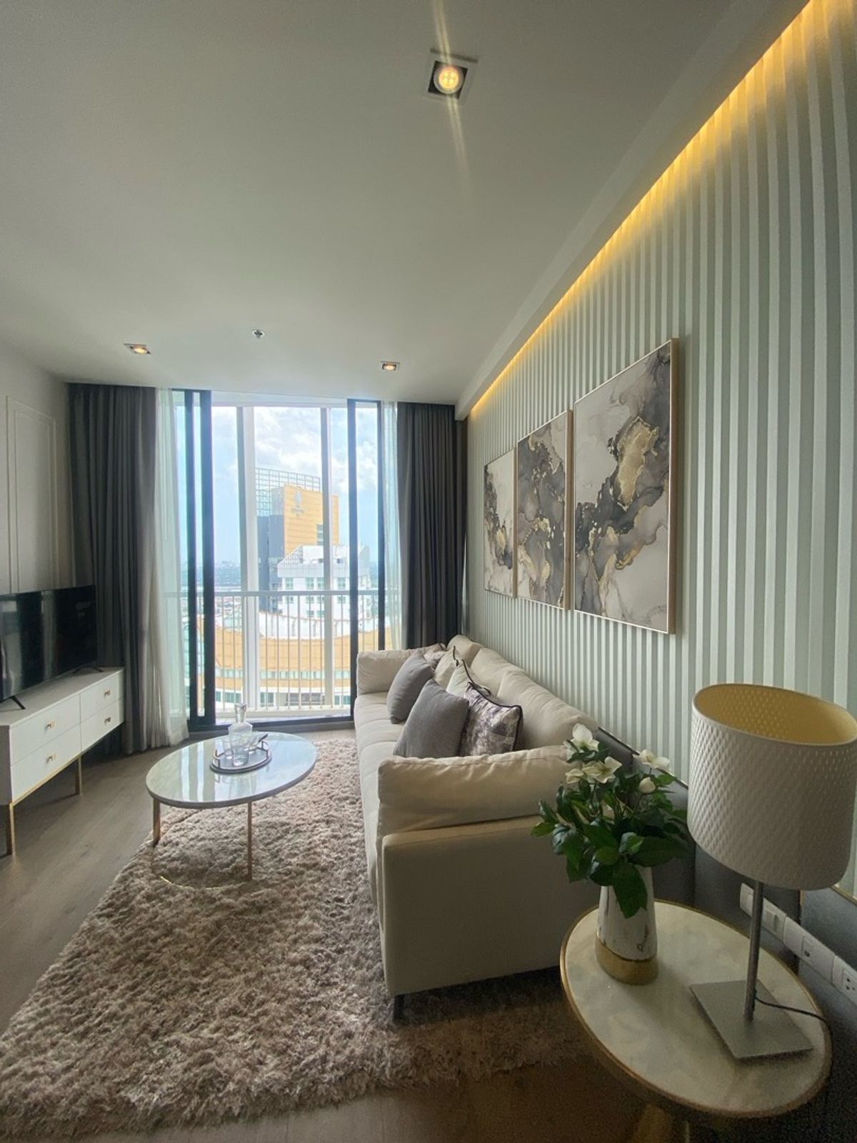 For SaleCondoSukhumvit, Asoke, Thonglor : Condo For Sale in Phrom Phrong 3 Bedroom at Park Origin Phrom Phong