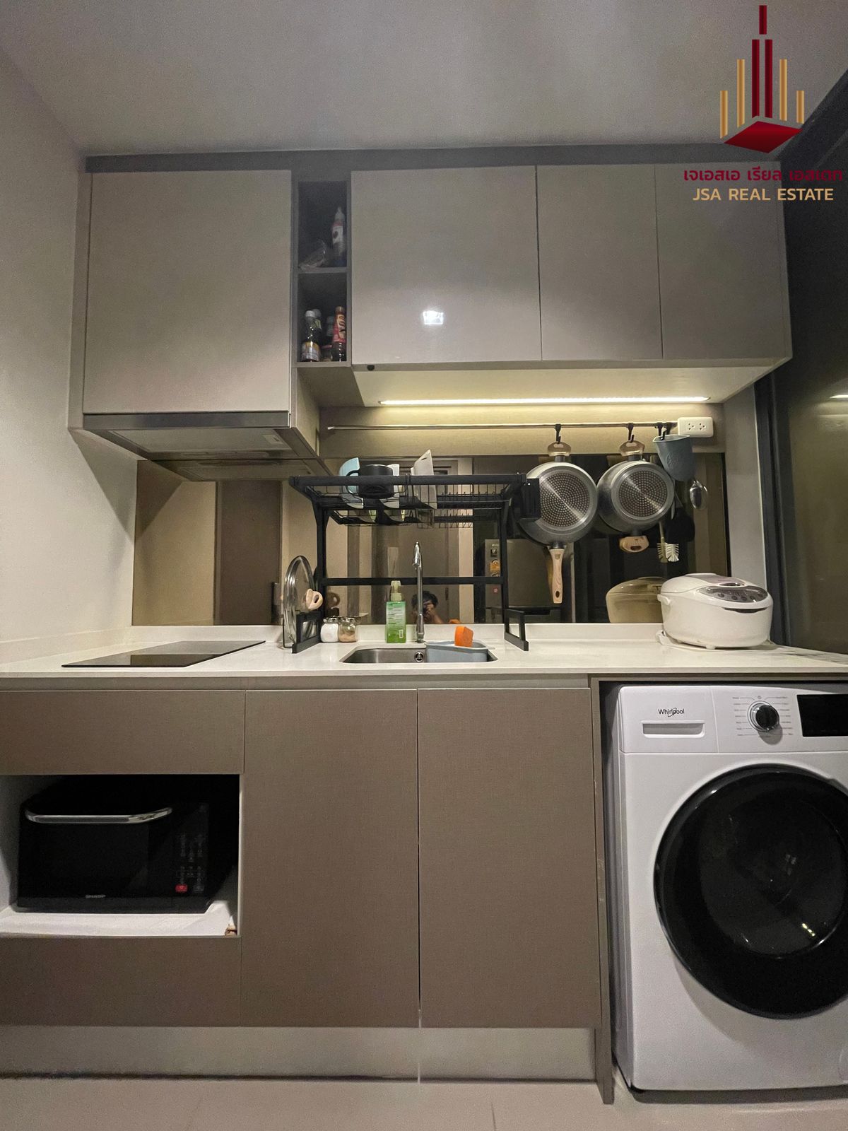 For SaleCondoWongwianyai, Charoennakor : ✨ For Sale : Ideo Sathorn - Wongwian Yai Condo ✨ 💰 only 3,170,000 thb