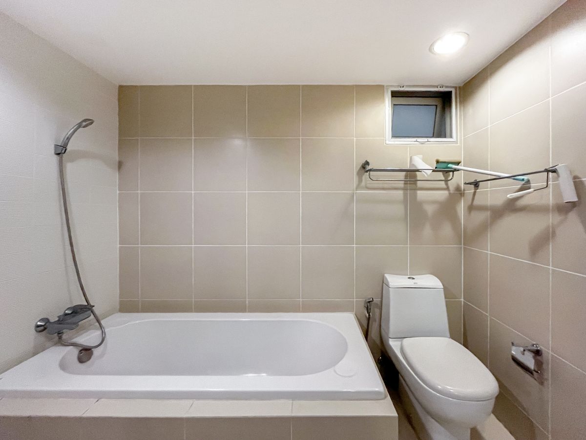 For SaleCondoRama9, Petchburi, RCA : 🔥 Condo for sale Belle Grand Rama 9 | Large room in the heart of Rama 9, near MRT Rama 9 [KOs251001]