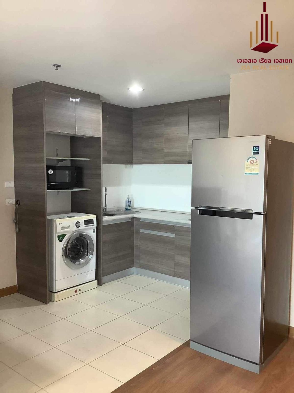 ให้เช่าคอนโดพระราม 9 เพชรบุรีตัดใหม่ RCA : ✨ For Rent: Belle Grand Rama 9 ✨ Only 34,000 THB/month 💰