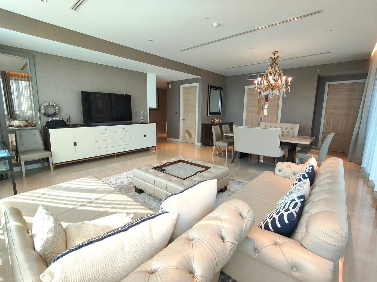 ให้เช่าคอนโดวิทยุ ชิดลม หลังสวน : คอนโดหรู ลิฟต์ส่วนตัว วิวสถานทูตสุดร่มรื่น ที่สินธร เรสซิเดนซ์