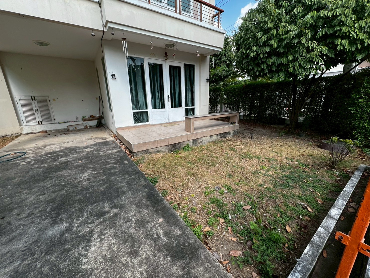 ให้เช่าบ้านพระราม 5 ราชพฤกษ์ บางกรวย : บ้านเดี่ยว พื้นที่เยอะ ครัวใหญ่มาก จดบริษัทได้ เลี้ยงสัตว์ได้ อยู่หลัง เซ็นทรัล เวสต์วิลล์ 4 ห้องนอน 3 ห้องน้ำ