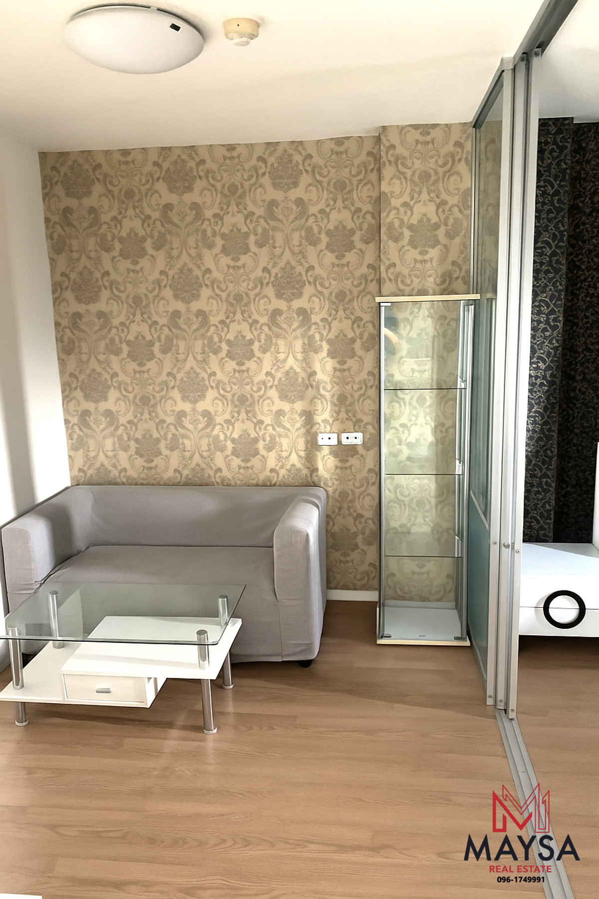 For RentCondoLadkrabang, Suwannaphum Airport : 🏠 For rent Lumpini Ville On Nut - Lat Krabang 1 ✈️ near Suvarnabhumi Airport, prime location, fully furnished. Ready to move in on 2 Nov. Accepting reservations ✅✅ 🎉 There is a shuttle van to Suvarnabhumi Airport.