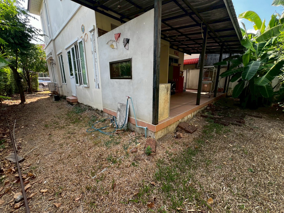 ให้เช่าบ้านพระราม 5 ราชพฤกษ์ บางกรวย : บ้านเดี่ยว พื้นที่เยอะ ครัวใหญ่มาก จดบริษัทได้ เลี้ยงสัตว์ได้ อยู่หลัง เซ็นทรัล เวสต์วิลล์ 4 ห้องนอน 3 ห้องน้ำ