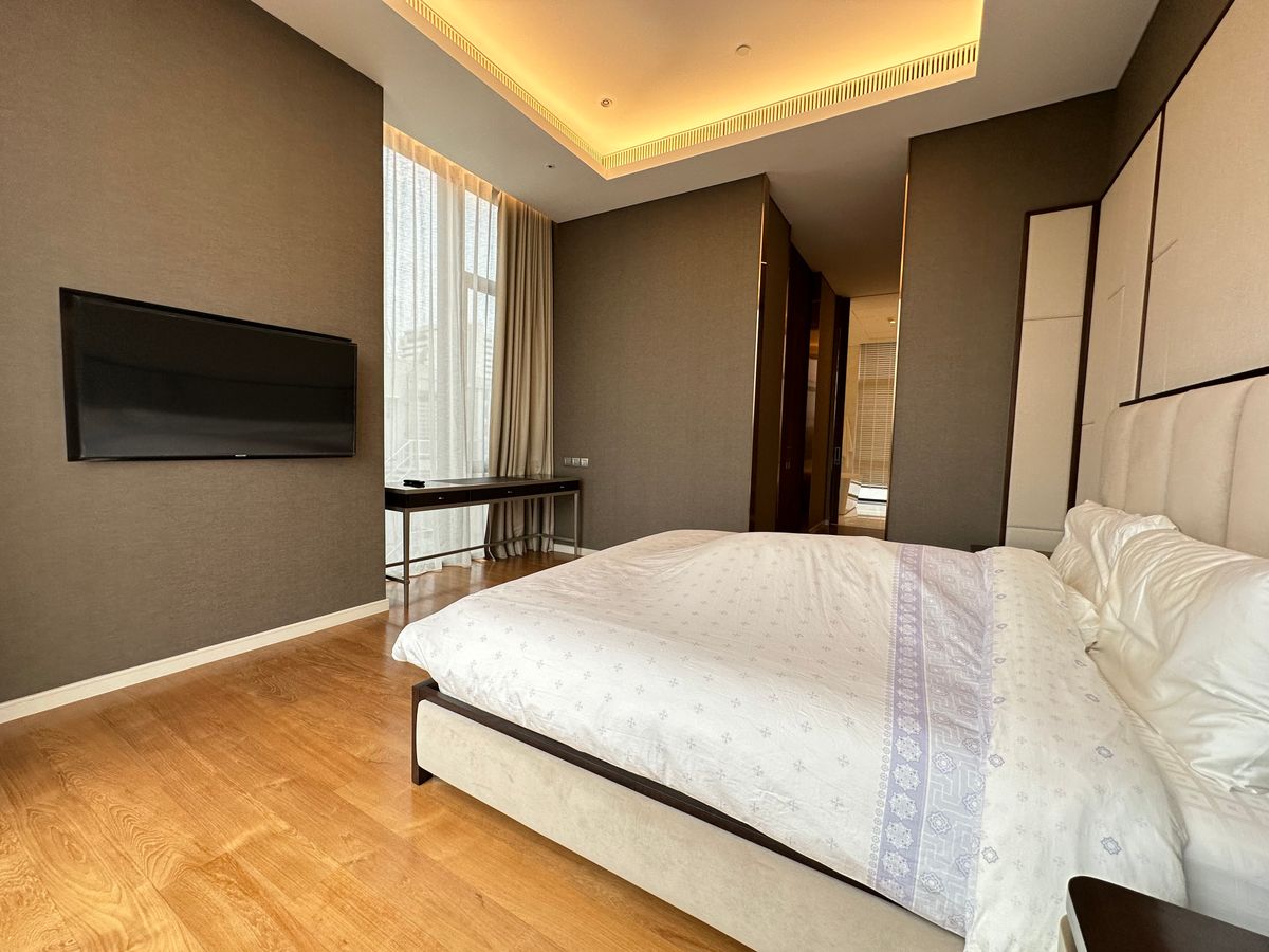 ขายคอนโดวิทยุ ชิดลม หลังสวน : ขายคอนโดหรู 3 ห้องนอน วิวสวนลุมสุดตระการตา ที่ สินธร ลุมพินี