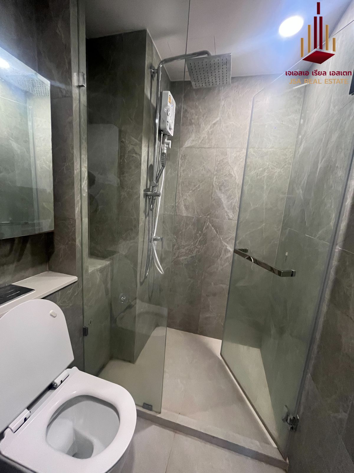 ให้เช่าคอนโดรัชดา ห้วยขวาง : ✨ For Rent: Soho Bangkok Ratchada Condo ✨  💰 Only 19,000 thb/month