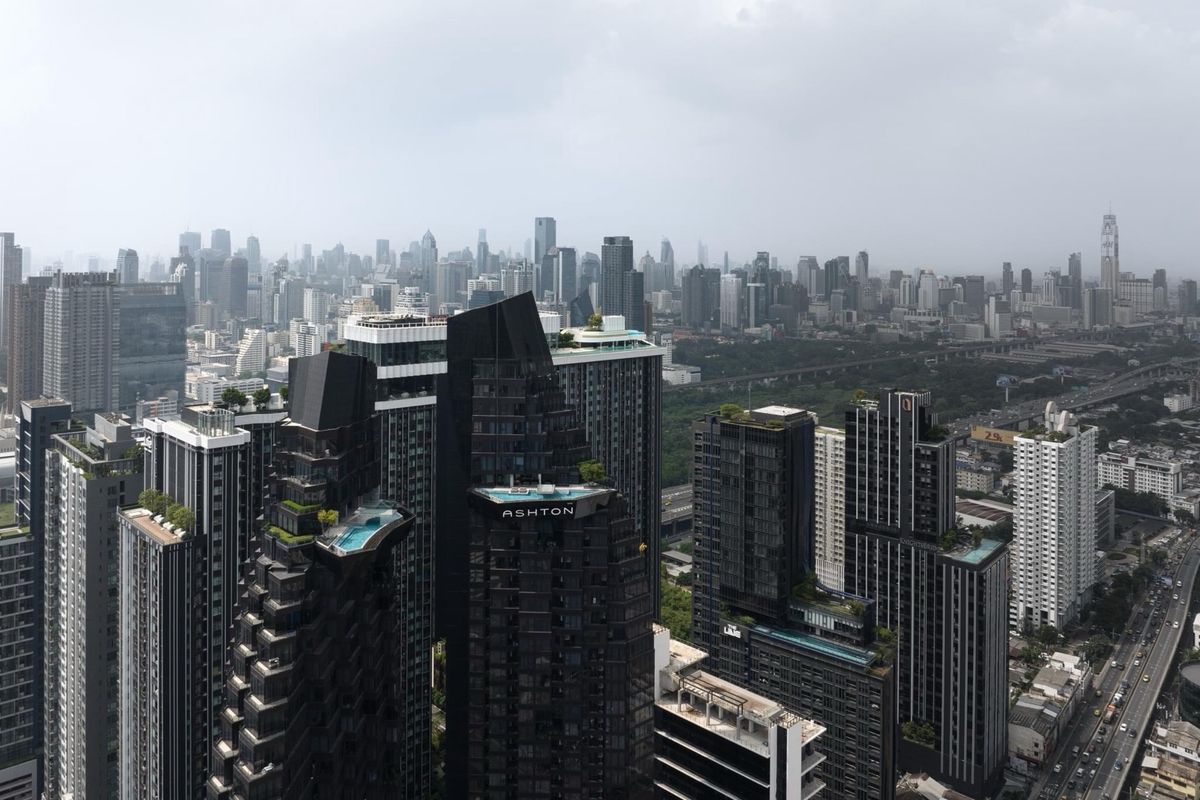 For SaleCondoRama9, Petchburi, RCA : New room ready to move in, easy installments 𝟐𝟗,𝟎𝟎𝟎/month 𝐅𝐫𝐞𝐞 Every expense Ready to move in Impressive care at every level. Selling at a loss.