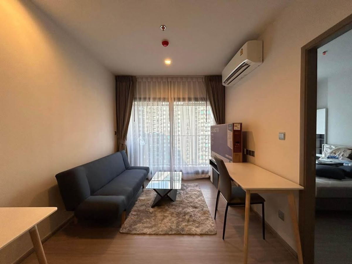 For RentCondoRama9, Petchburi, RCA : For rent: Life Asoke Hype