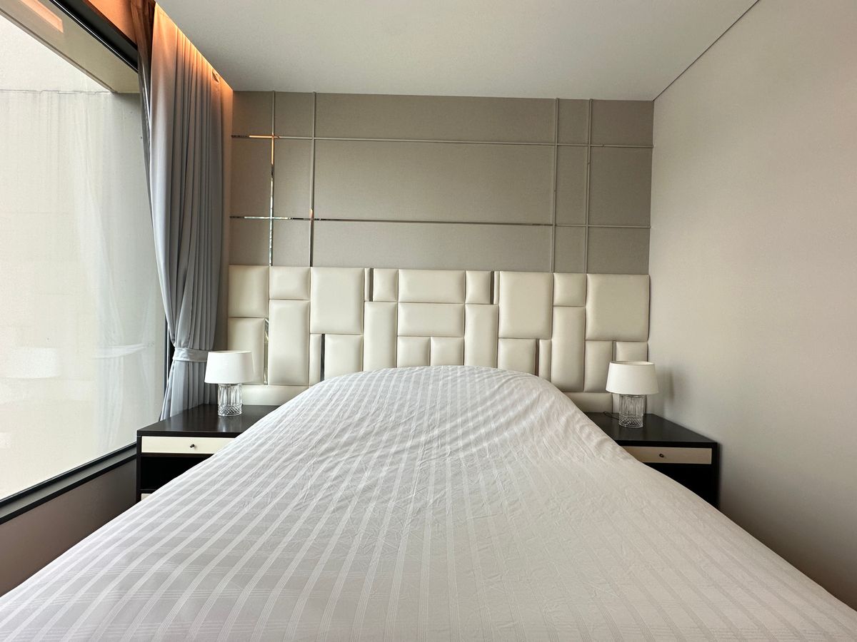 ให้เช่าคอนโดวิทยุ ชิดลม หลังสวน : คอนโดหรู ลิฟต์ส่วนตัว วิวสถานทูตสุดร่มรื่น ที่สินธร เรสซิเดนซ์