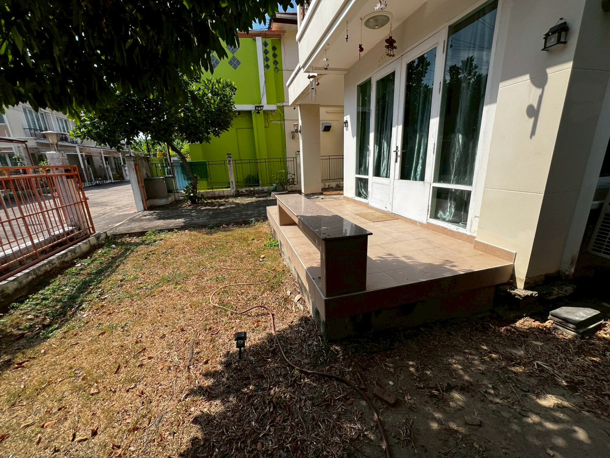 ให้เช่าบ้านพระราม 5 ราชพฤกษ์ บางกรวย : บ้านเดี่ยว พื้นที่เยอะ ครัวใหญ่มาก จดบริษัทได้ เลี้ยงสัตว์ได้ อยู่หลัง เซ็นทรัล เวสต์วิลล์ 4 ห้องนอน 3 ห้องน้ำ