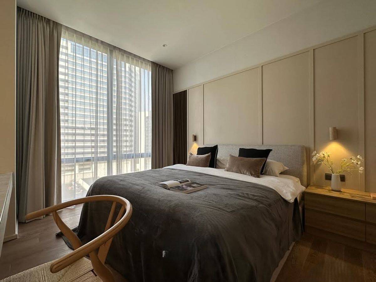 CondoWitthayu, Chidlom, Langsuan, Ploenchit : Muniq Langsuan【𝐒𝐄𝐋𝐋 & 𝐑𝐄𝐍𝐓】🔥Modern luxury design with a soft, high-end hotel-like atmosphere🔥  Contact Line ID: @hacondo