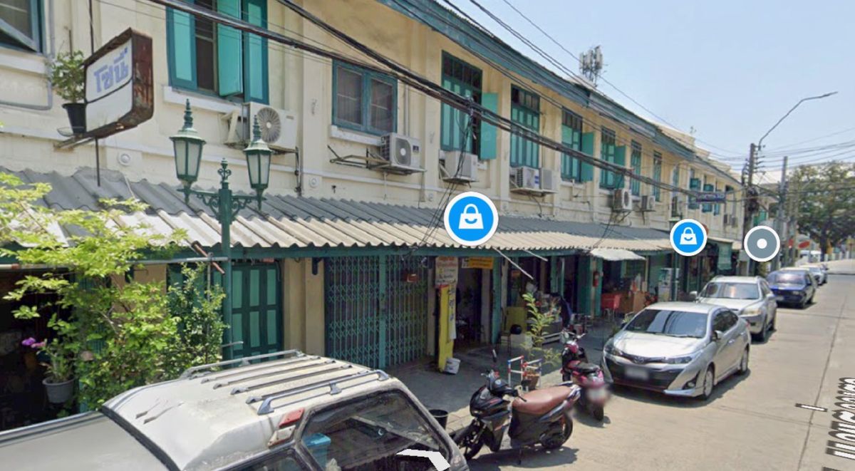 For LeaseholdShop HouseYaowarat, Banglamphu : Urgent sale!!! Commercial building, Phraeng Nara location, long-term lease, 15 years.