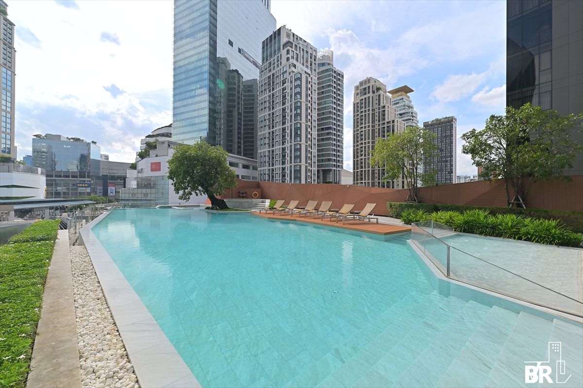 For SaleCondoSukhumvit, Asoke, Thonglor : 🌟 Super Luxury Unit,Best Price, Fully Furnished Marque Sukhumvit, Near BTS Phrom Phong🌟