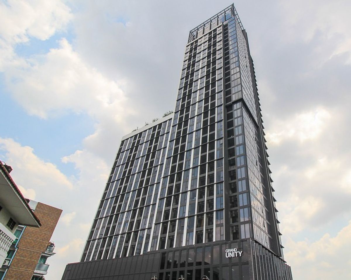 For SaleCondoKasetsart, Ratchayothin : ✨ For Sale: Mazarine Ratchayothin Condo ✨ 💰 Only 3,750,000 THB