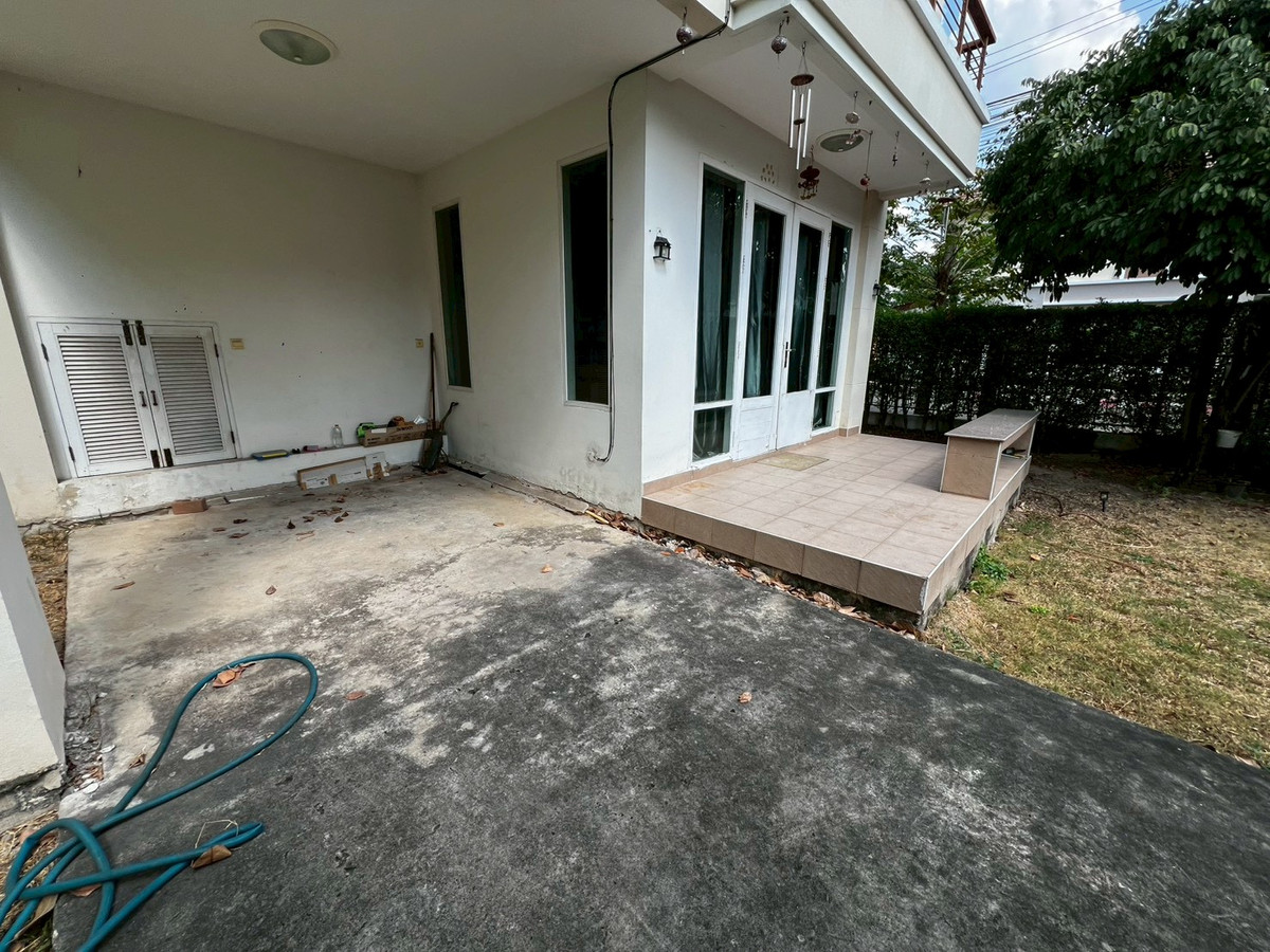 ให้เช่าบ้านพระราม 5 ราชพฤกษ์ บางกรวย : บ้านเดี่ยว พื้นที่เยอะ ครัวใหญ่มาก จดบริษัทได้ เลี้ยงสัตว์ได้ อยู่หลัง เซ็นทรัล เวสต์วิลล์ 4 ห้องนอน 3 ห้องน้ำ