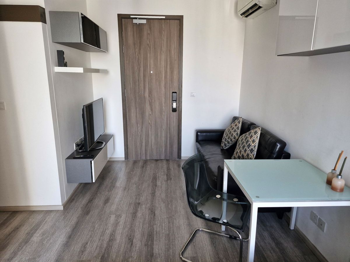 For RentCondoRama9, Petchburi, RCA : ✨Condo for Rent : IDEO Mobi Asoke (BTS Asoke) AP-02 ( line : @condo91 )