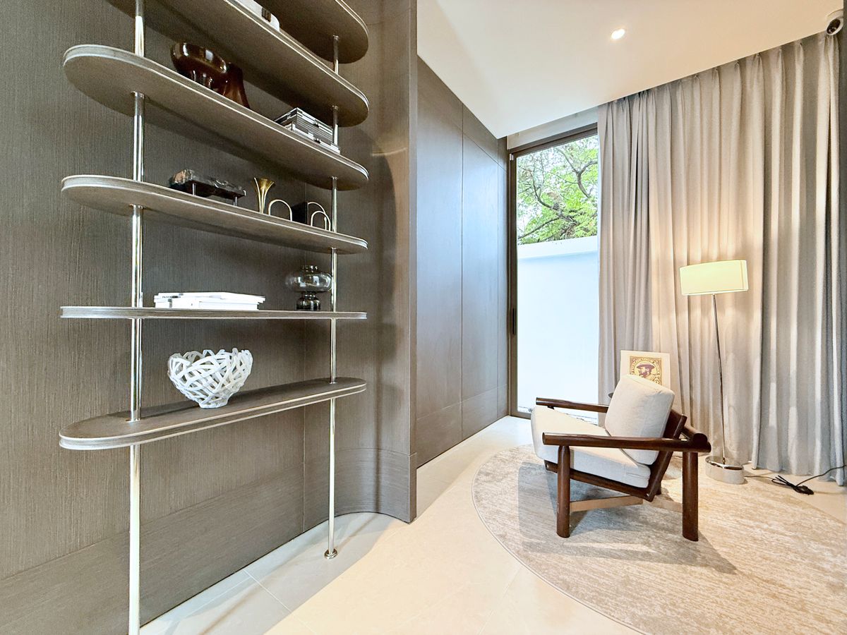 ขายบ้านพระราม 9 เพชรบุรีตัดใหม่ RCA : ขายบ้านตัวอย่างสุดหรู CANVAS RAMA 9 – แบบ Atelier บ้านเดี่ยว 3 ชั้น พร้อมลิฟต์ส่วนตัว หลังเดียวในโครงการที่มี “สระว่ายน้ำส่วนตัว” และ “ที่ดินใหญ่ที่สุด”