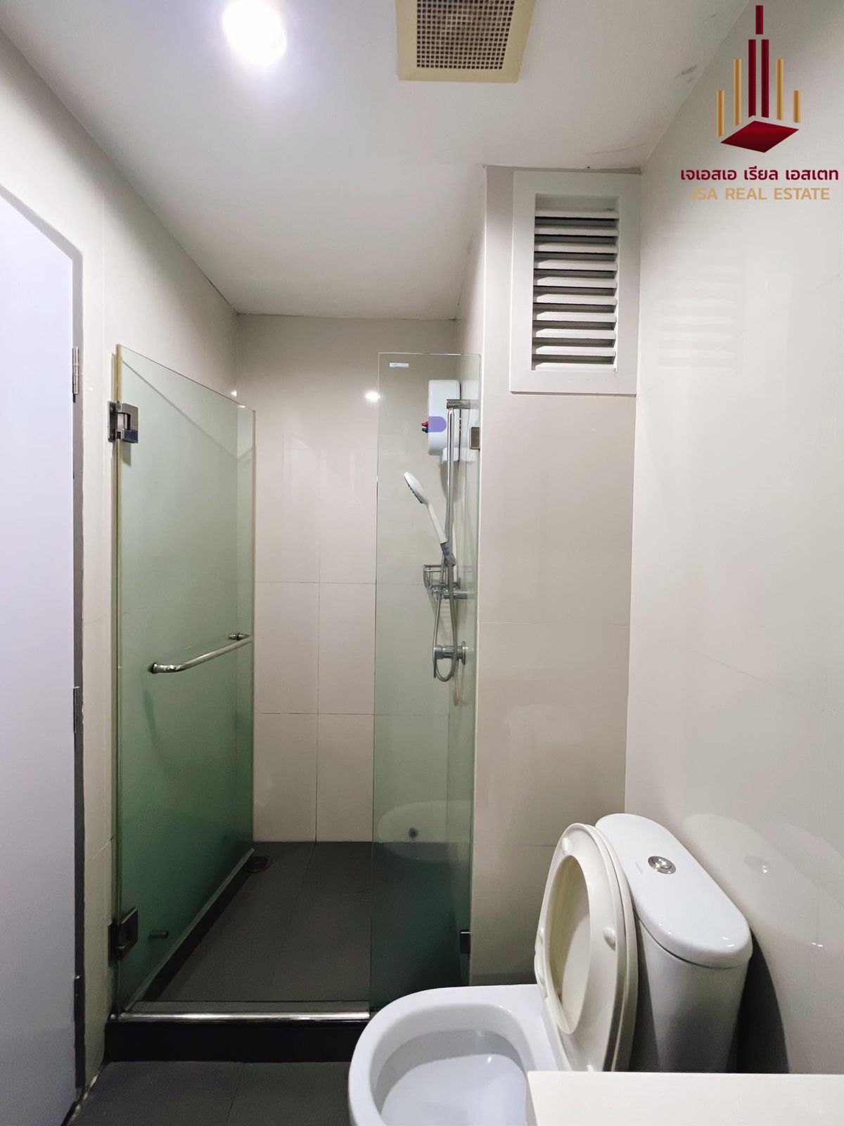 For RentCondoLadprao, Central Ladprao : ✨ For Rent: The Unique Ladprao 26 Condo ✨ 💰 Only 16,000 THB/month