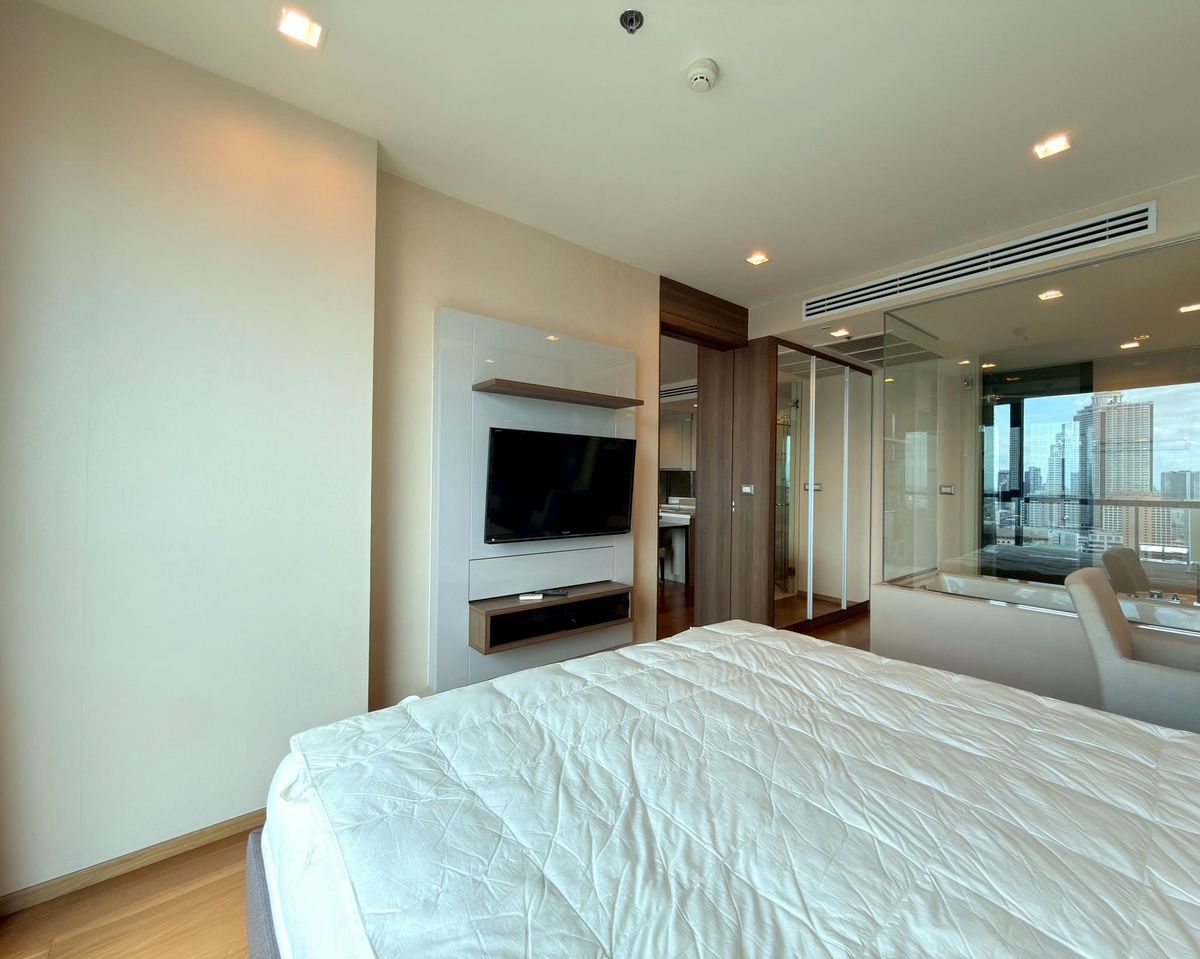 ให้เช่าคอนโดสาทร นราธิวาส : ห้องสวย วิวสงบ The Address sathorn 1 นอน 50 sqm. เฟอร์ครบ เครื่องใช้ไฟฟ้าพร้อม เหมาะกับนักธุรกิจทั้งชาวไทยและต่างชาติ