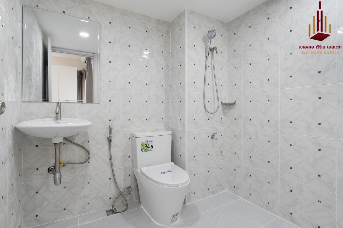 For SaleCondoRatchadapisek, Huaikwang, Suttisan : ✨ For Sale: Ratchada City Condo Condo ✨ 💰 Only 1,690,000 THB